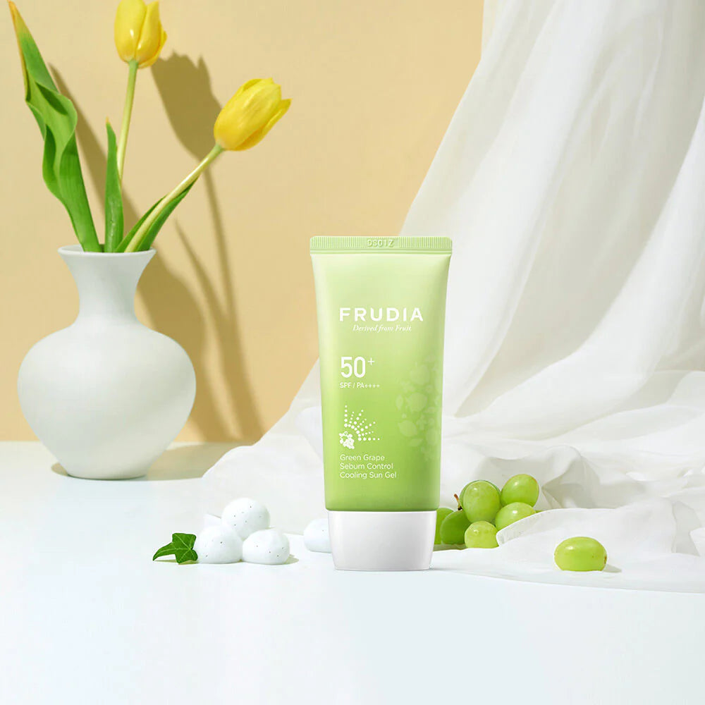 Frudia - Green Grape Sebum Control Sun Gel SPF50+/ PA++++